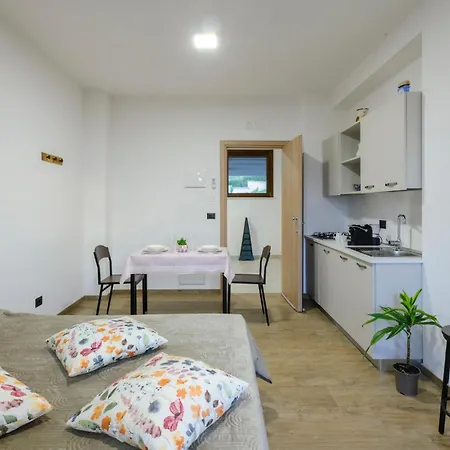 Amazing In With Kitchen