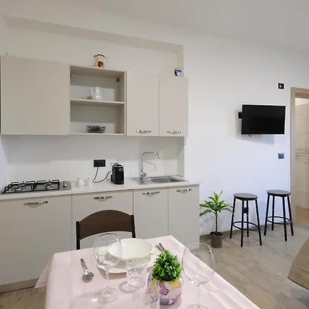 Gorgeous In With Wifi